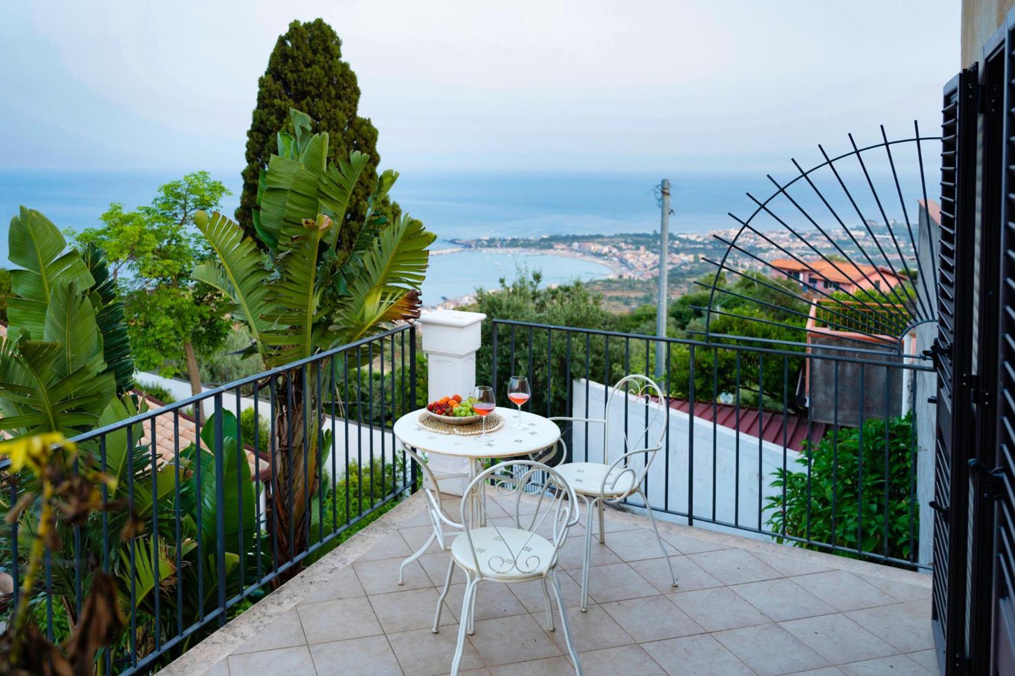 Villa Casa Mathea à Taormine Extérieur photo