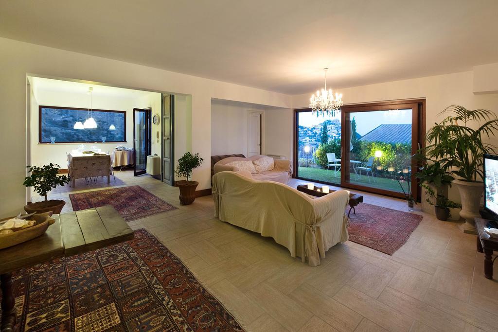 Villa Casa Mathea à Taormine Extérieur photo