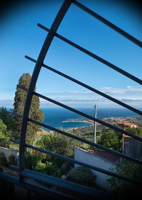 Villa Casa Mathea à Taormine Extérieur photo